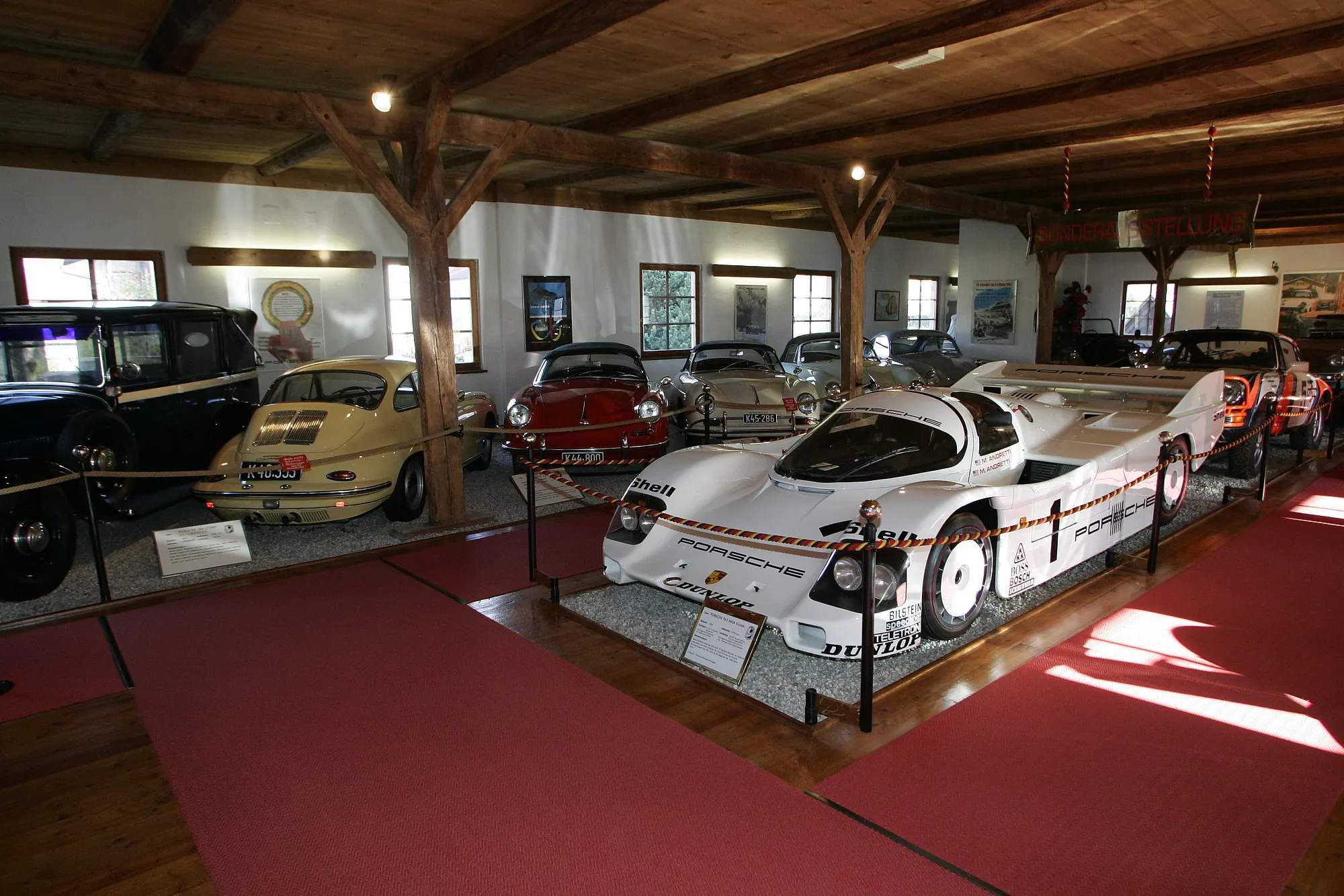 Porsche Automuseum Helmut Pfeifhofer